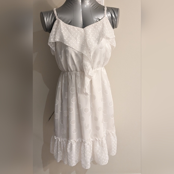 Jessica Simpson Dresses & Skirts - Jessica Simpson  dress med